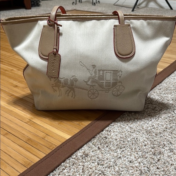 Coach Horse And Carriage Canvas Taxi Tote Bag - Picture 1 of 12